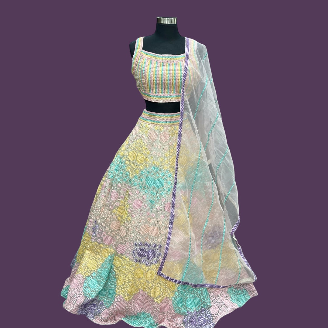 Dazzle in this heavy sequin pastel lehenga and own the night. Perfect for weddings celebrations
Grab it in size 38 40