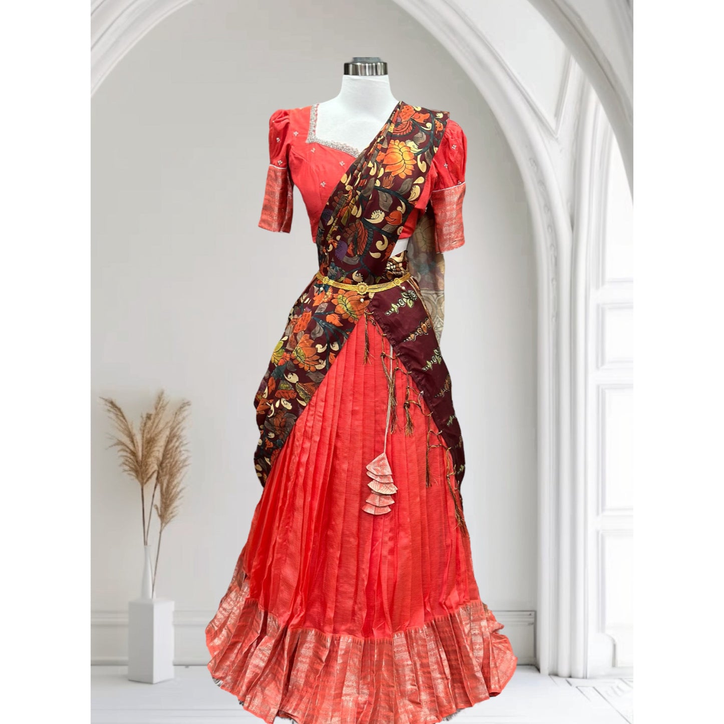 Beautiful orange Customized Mangalagiri half sarees with intricate Maggam work blouses and dreamy tissue or Kalamkari Dupatta
Size available 36 to 40