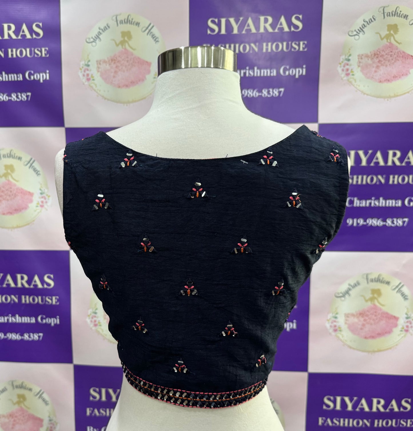 Fusion dhoti-style mirror work crop top set. Size XL 42 – glam in every drape!
Fabric: Georgette croptop WITH MIRROR WORK