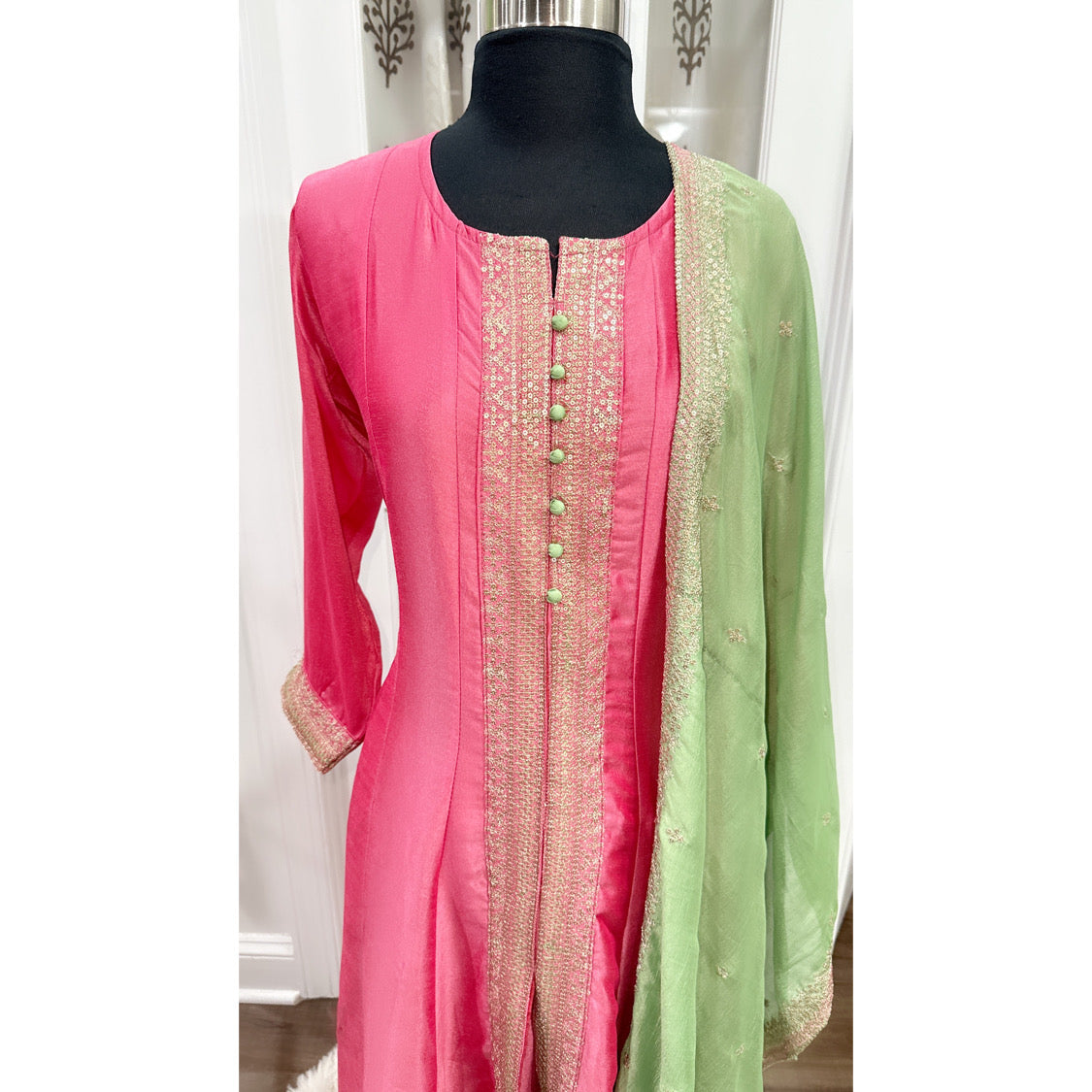 Vibrant Silk Front Slit Anarkali Suit set in due tone in Xl 42 and XXL 44