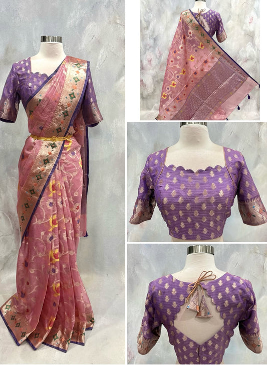 Introducing our latest Beautiful Customized Vintage Zari kota Saree 💗💚
✨ All-over Zamdani weave on luxurious tissue fabric
👗 Beautifully stitched blouse with a stunning back design
📏 Size: 36–42
🪡 Stitched Size: 38
📦 Ready to Ship Across USA 🇺🇸 (Copy)