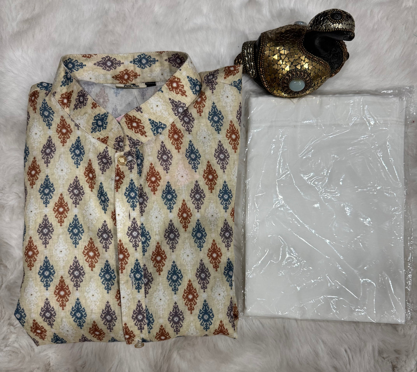 Mens printed cotton kurta available in size Small 36 and Medium 38