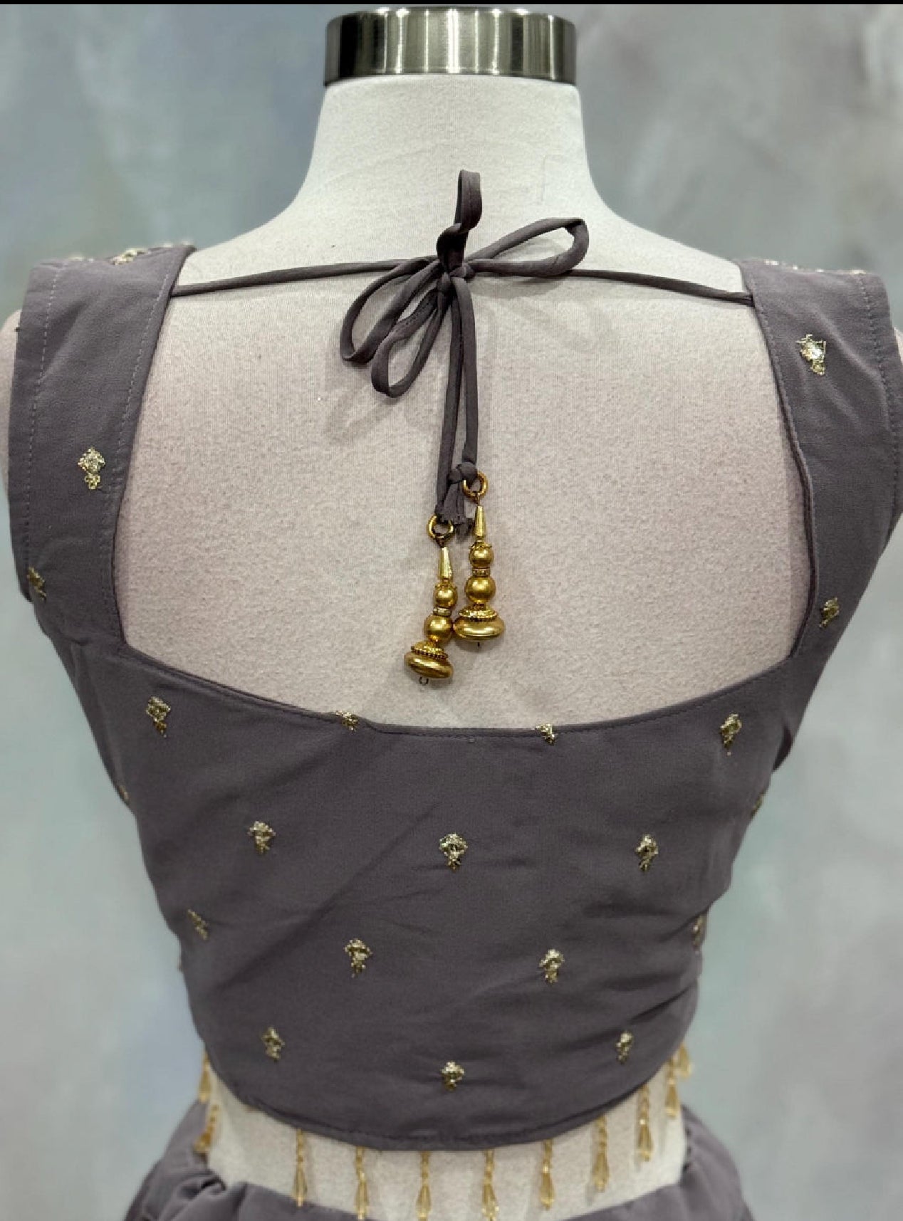 Beautiful mauve fully stitched wedding guest partywear lehanga in jacquard silk size 40 ready to ship
