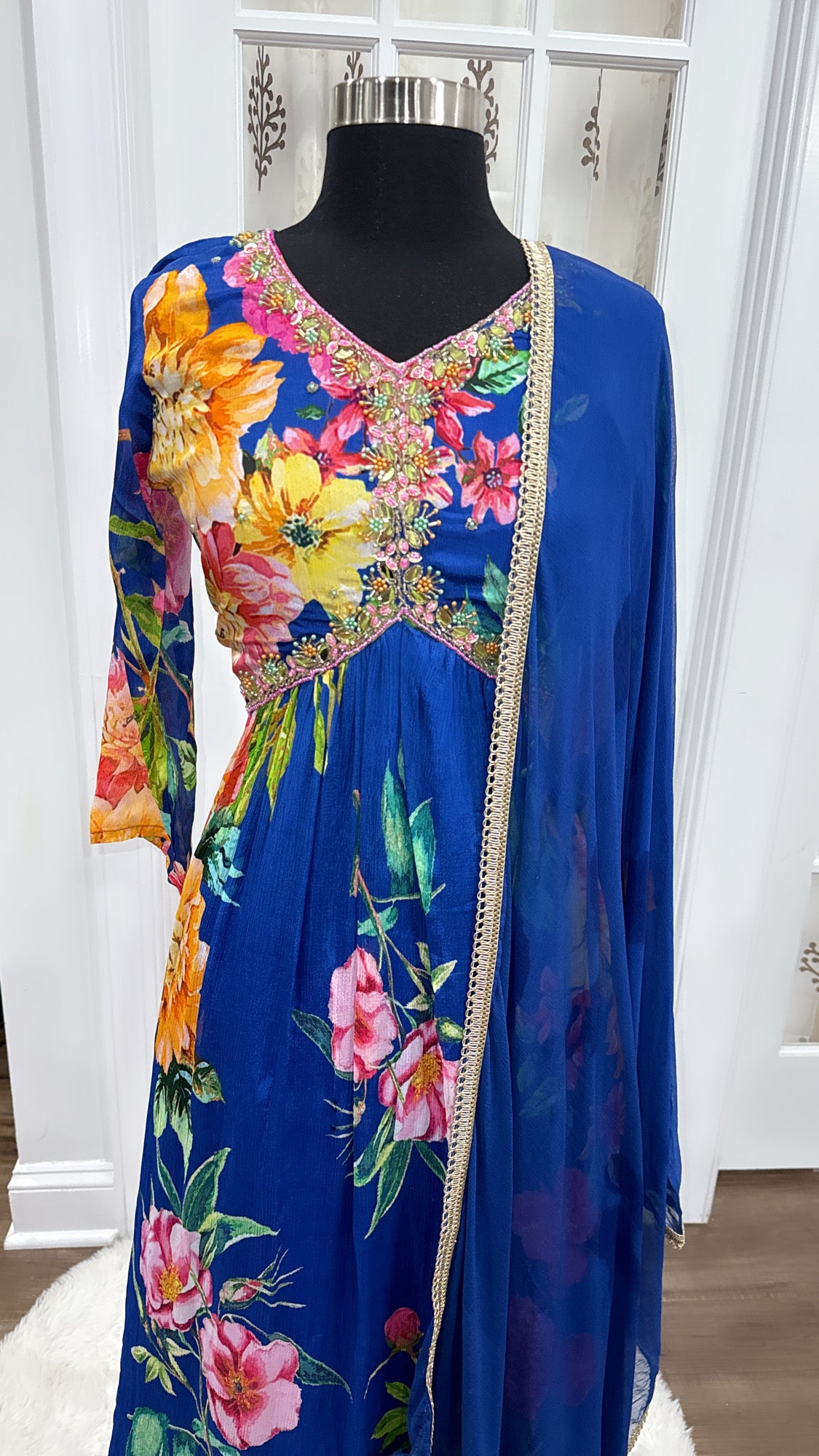 Trendy Alia cut 3 pc suit set in blue floral prints pure chinon Fabric