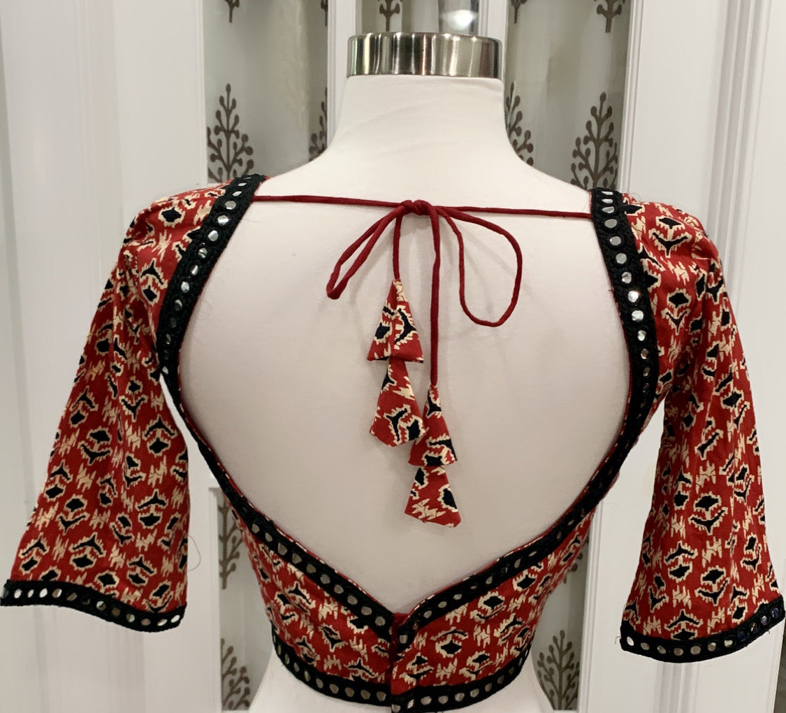 Cotton Chaniya choli mirror workNavratri dandiya dress for women with 8 meter flair. Fits size 40