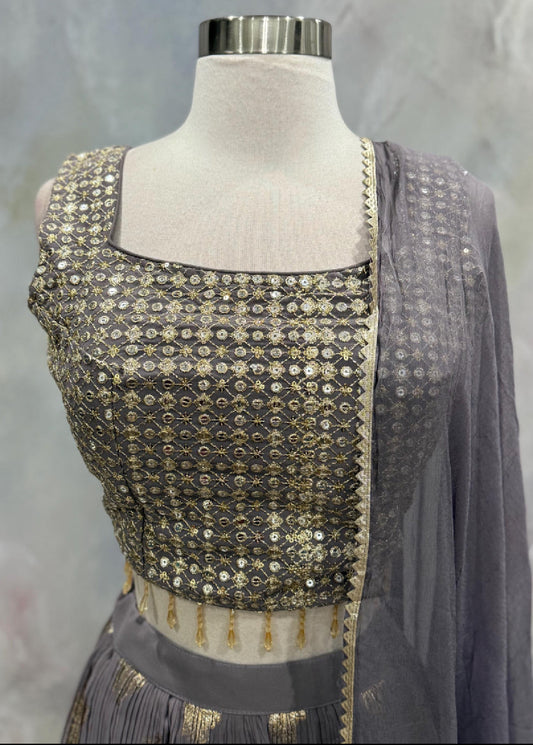 Beautiful mauve fully stitched wedding guest partywear lehanga in jacquard silk size 40 ready to ship