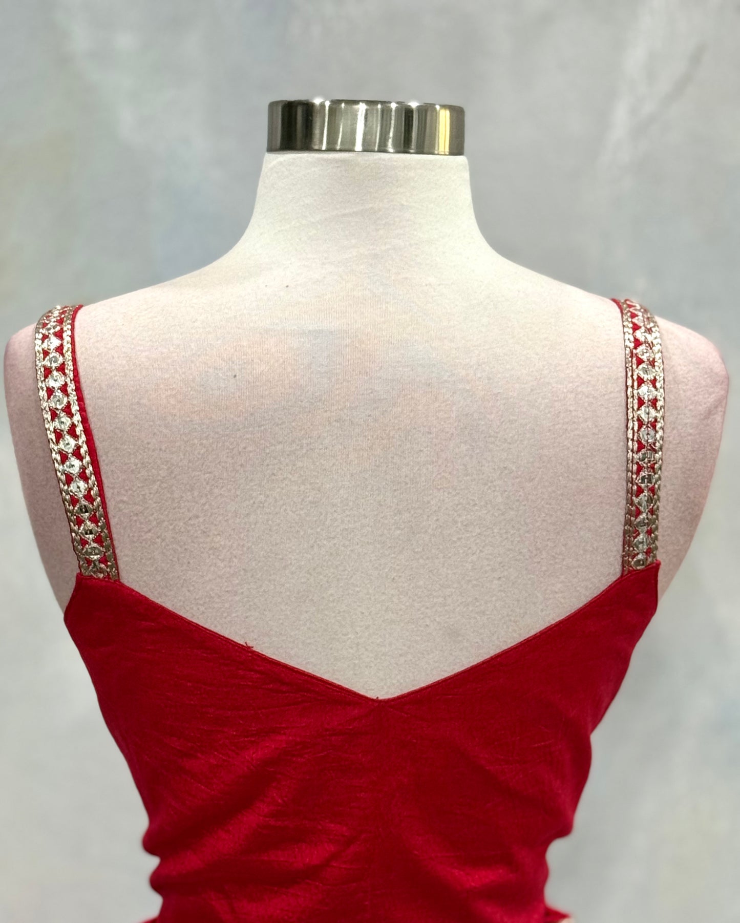 Effortlessly Chic IndoWestern dreamy floral georgette palazzo paired with raw silk top sequence work and bead embellishments size 36/38