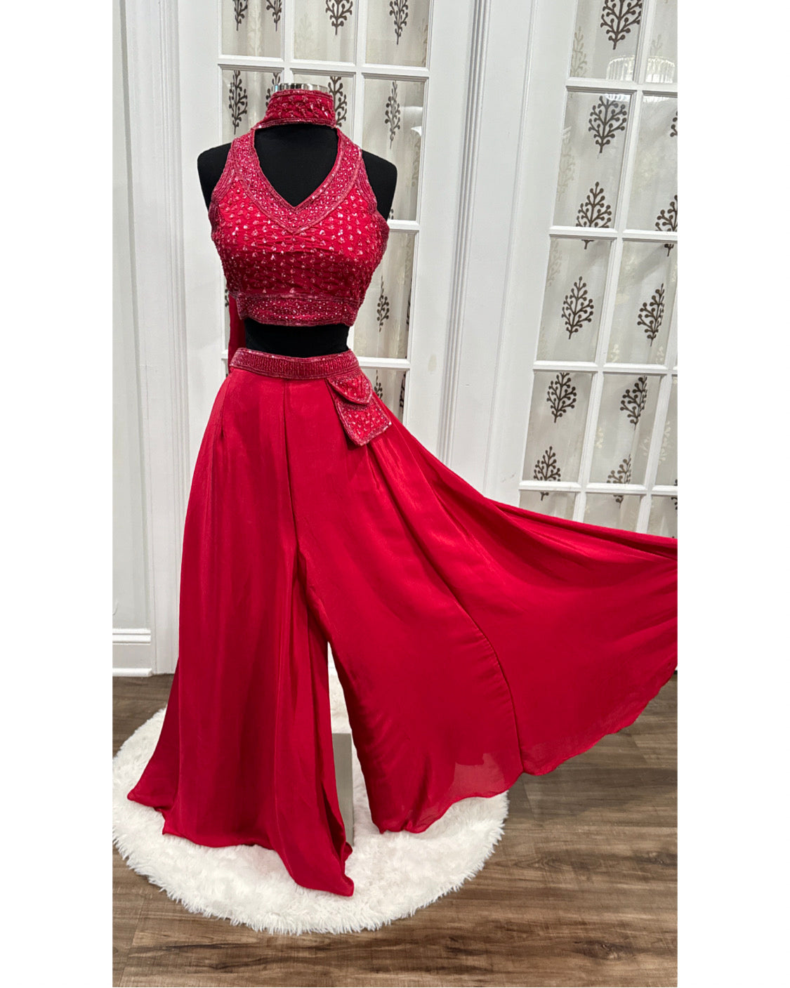Beautiful Crop top with Palazzo pant. Fits size 38,40 and 42