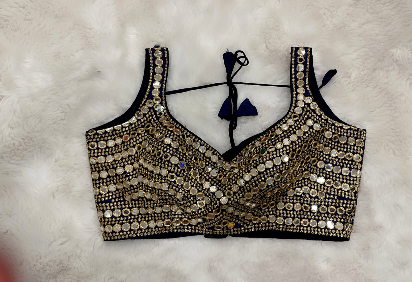 Lovely glass mirror work croptop /blouse. Hands can be attached. Size 36 and 38 is available