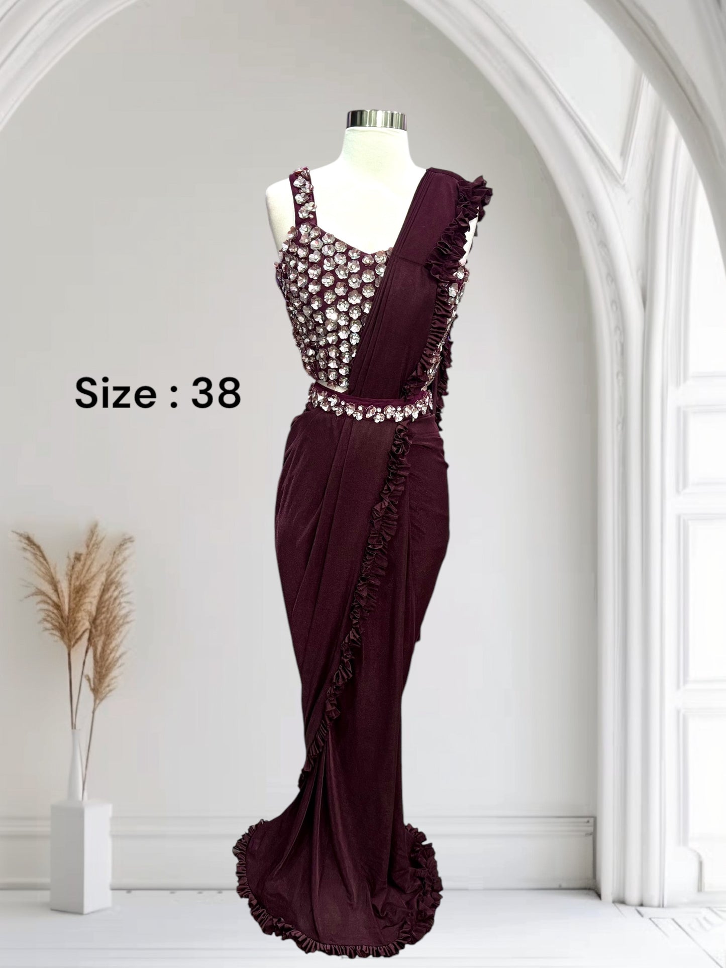 Beautiful wine color Ready2Wear One-Min Saree in Size 38 – Effortless Elegance in Just One Minute