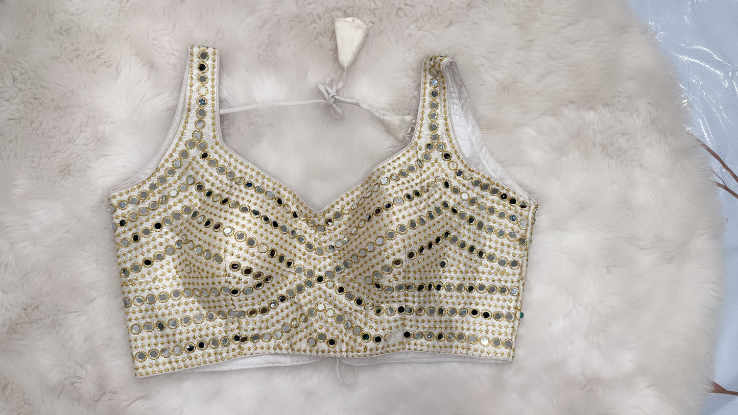 Lovely glass mirror work croptop /blouse. Hands can be attached. Size 36 and 38 is available