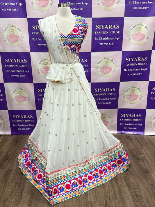 Beautiful chaniya choli perfect for Garba. Available in size 36 to 40. Can be altered to your size.