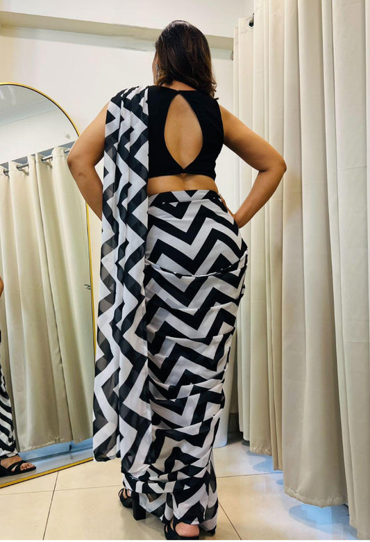 Gorgeous Ready to wear saree size 38 to 40 black and white 80's bollywood Saree with stitched blouse comes with belt ready to ship USA