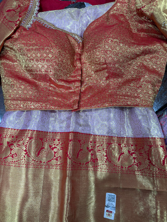 Pure Kanchi Pattu Saree in Lavender and Gold silk mark certified saree with Elegant Maggam work stitched blouse size 38 To 42