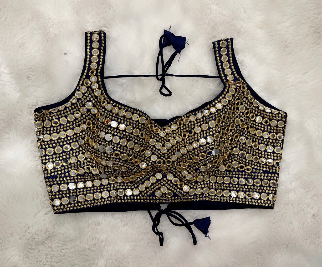 Lovely Gotta foil mirror work croptop /blouse. Hands can be attached. Size 36 and 38 is available