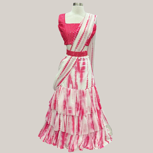 Beautiful Raffle Drape style Lehenga with stunning Shibori Indowestern Ruffle Skirt 💖
Size 38–40 now available