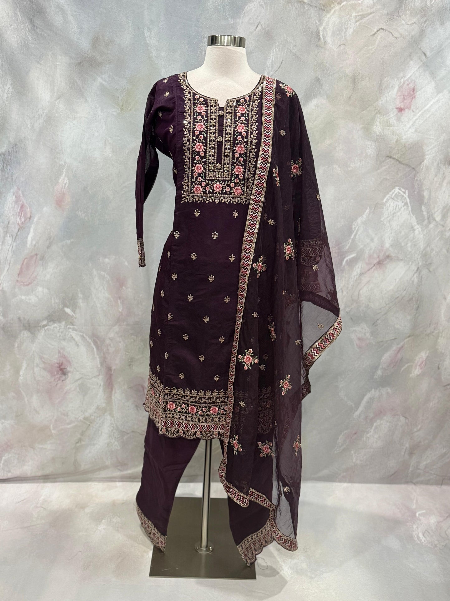 Pakistani Salwar suit set elegant multicolor embroidery wedding organza set size XL 42, grand looking Partywear dress
