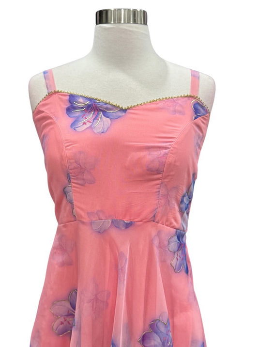 Customized Organza summer frocks.
Soft pastels, floral dreams. Available in size 34