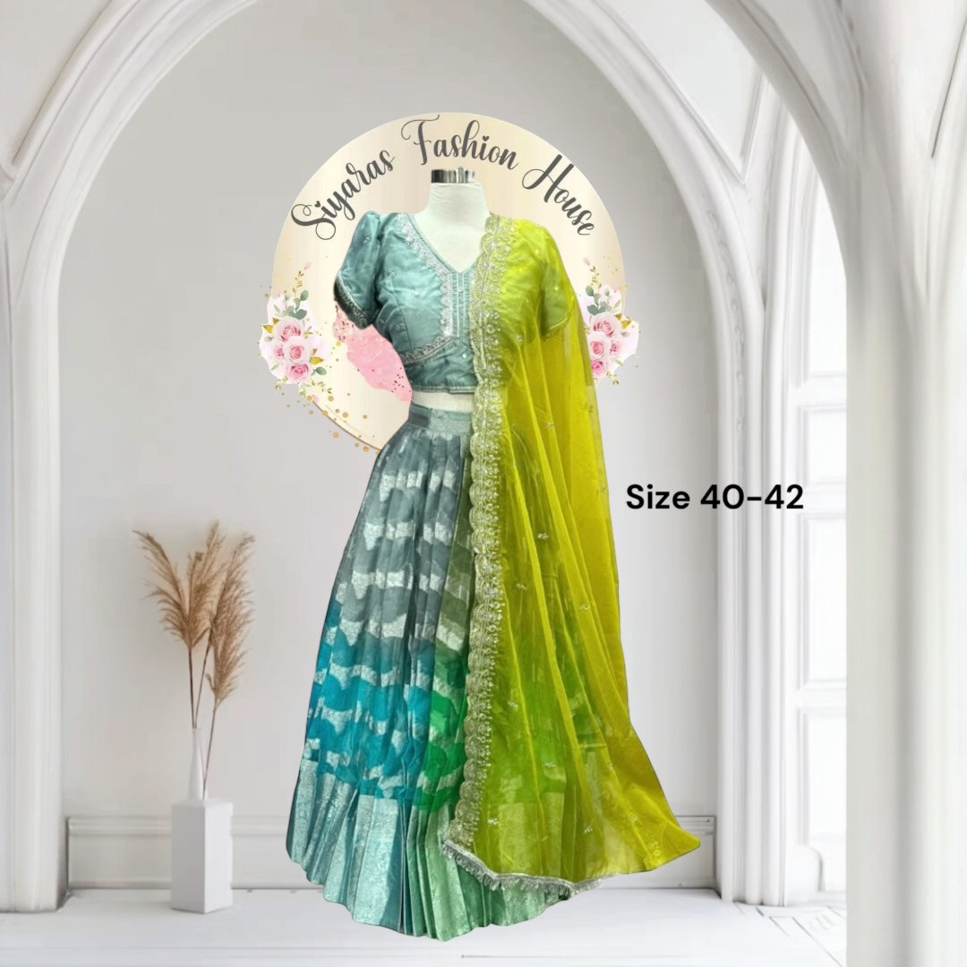 Beautiful Organza dual shade half saree. Now available in size 40-42