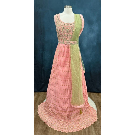 Lovely pink, a lot of sparkle. The perfect pick for sangeet soirées or reception glam. Available in size 42.