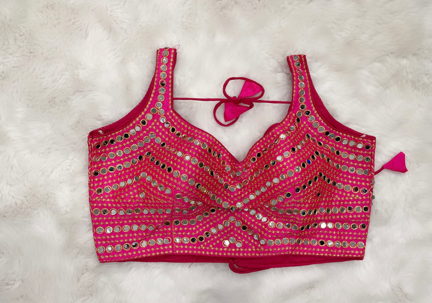 Lovely glass mirror work croptop /blouse. Hands can be attached. Size 36 and 38 is available
