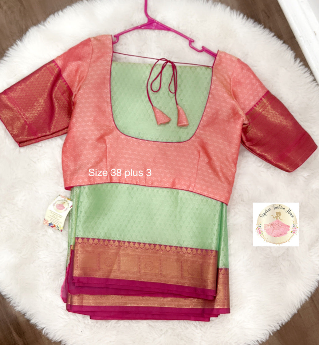 Kora muslin silk Saree with Contrast Pallu and brocade stitched blouse festival special saree functions gift s (Copy)