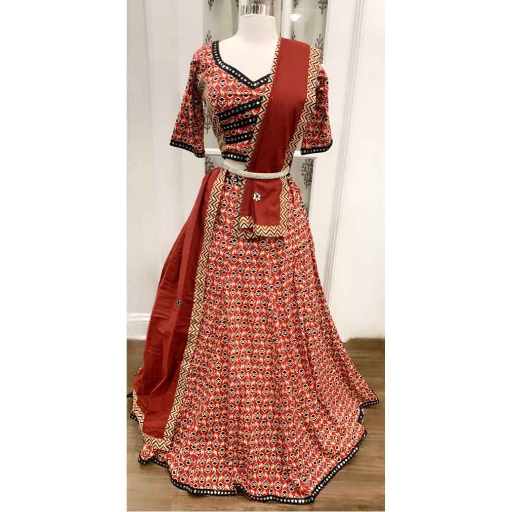 Cotton Chaniya Choli Mirror WorkNavratri Dandiya Dress for Women with 8 Meter Flair. Fits Size 40 Cotton Chaniya Choli Mirror WorkNavratri Dandiya Dress for Women with 8 Meter Flair. Fits Size 40