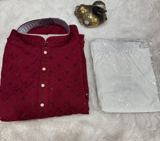Beautiful Chikankari men’s kurta set with white pant. Available in size 40