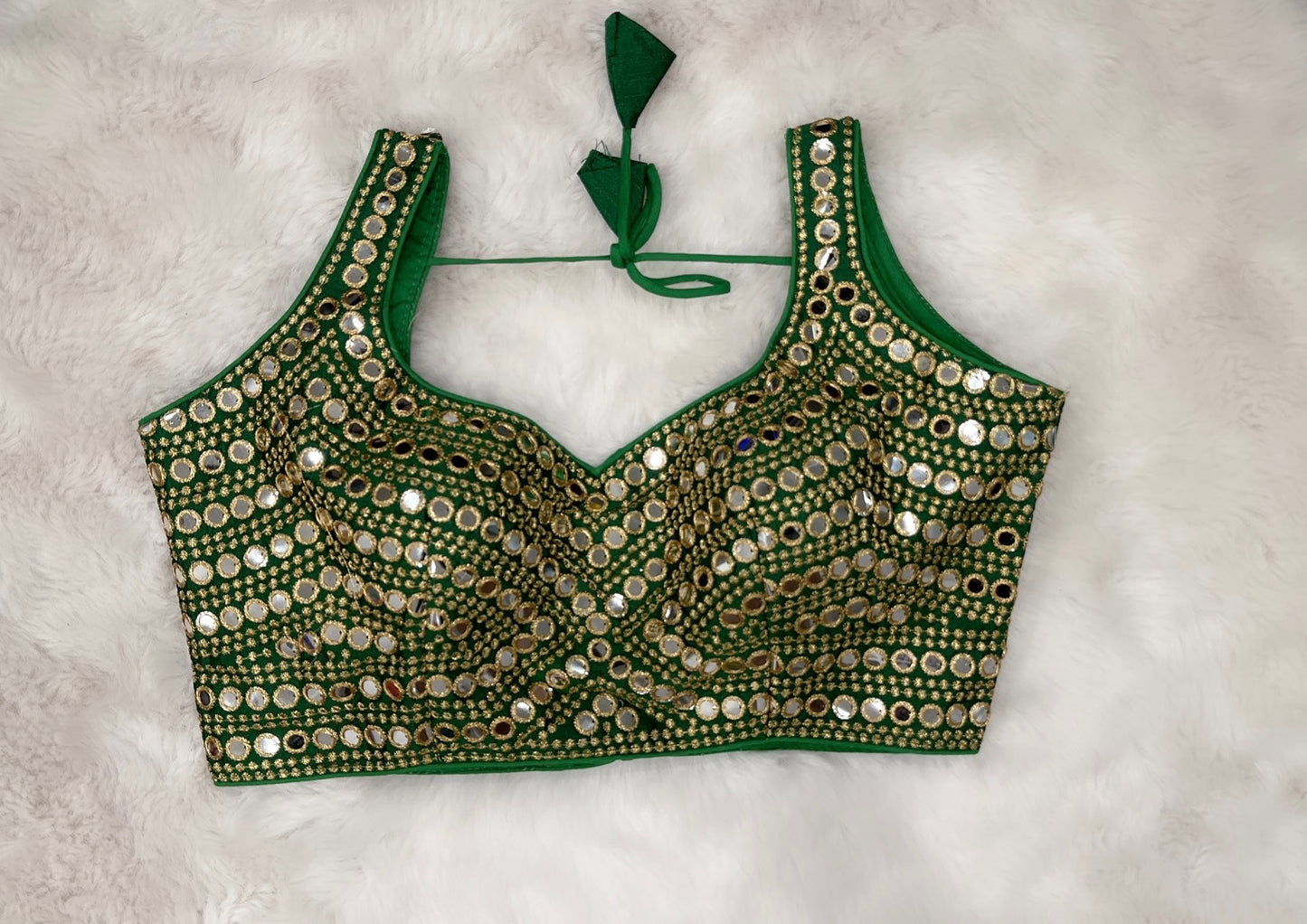 Lovely Gotta foil mirror work croptop /blouse. Hands can be attached. Size 36 and 38 is available
