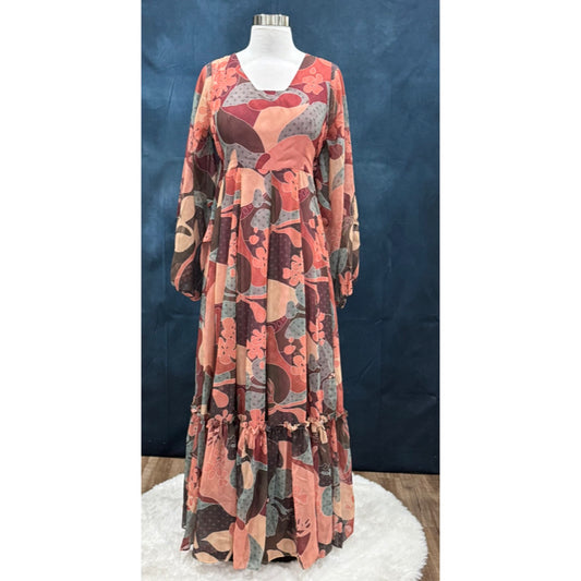 Beautiful floral one layer georgette long gown. Available in size 40/42