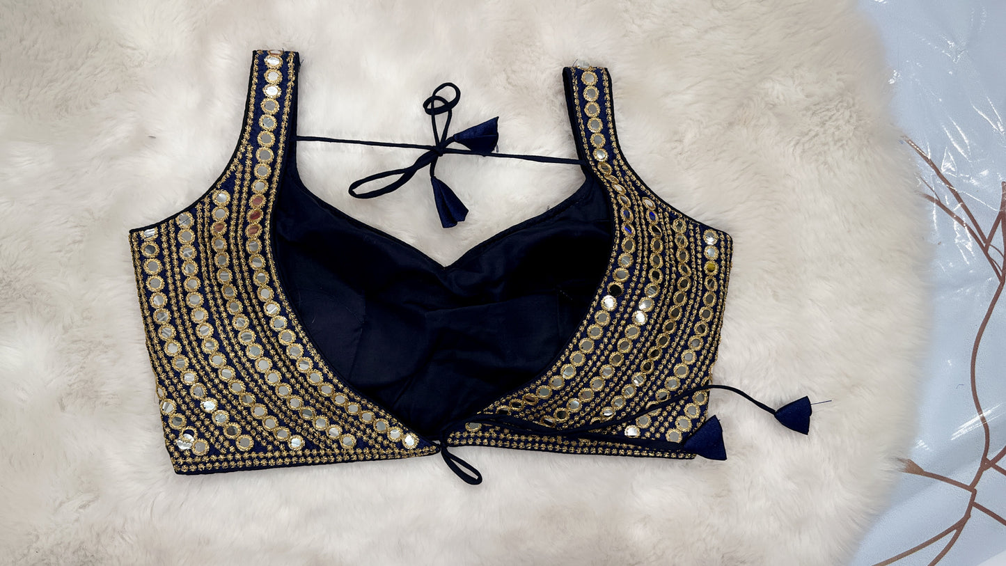 Lovely glass mirror work croptop /blouse. Hands can be attached. Size 36 and 38 is available