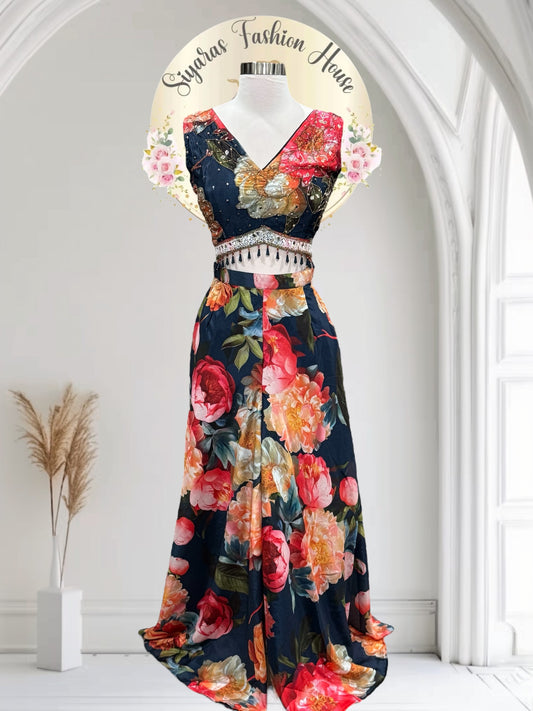 Beautiful Crop top Palazzo set with the beautiful side jacket. Available 40 and 42.