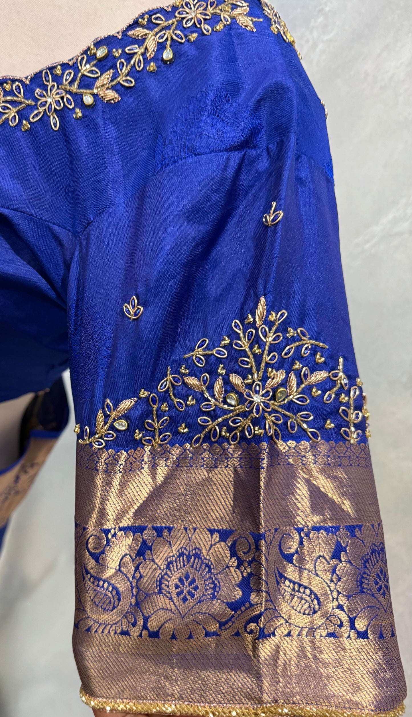 Drape yourself in timeless beauty with this stunning Royal Blue Kanjivaram Pattu Saree. Available size 40 to 45. We can alter size as needed.