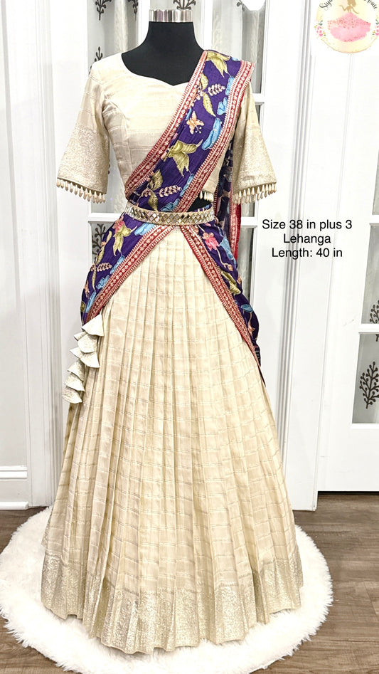 Beautiful Silk half saree / Lehanga customized which is ready to wear and can be altered if needed. Fits size 38 to 41