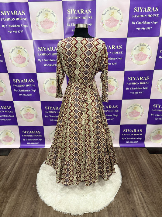 Casual wear beautiful Rayon long gown. Size available 38/40/42/44.
Gown Length is 50 inch.