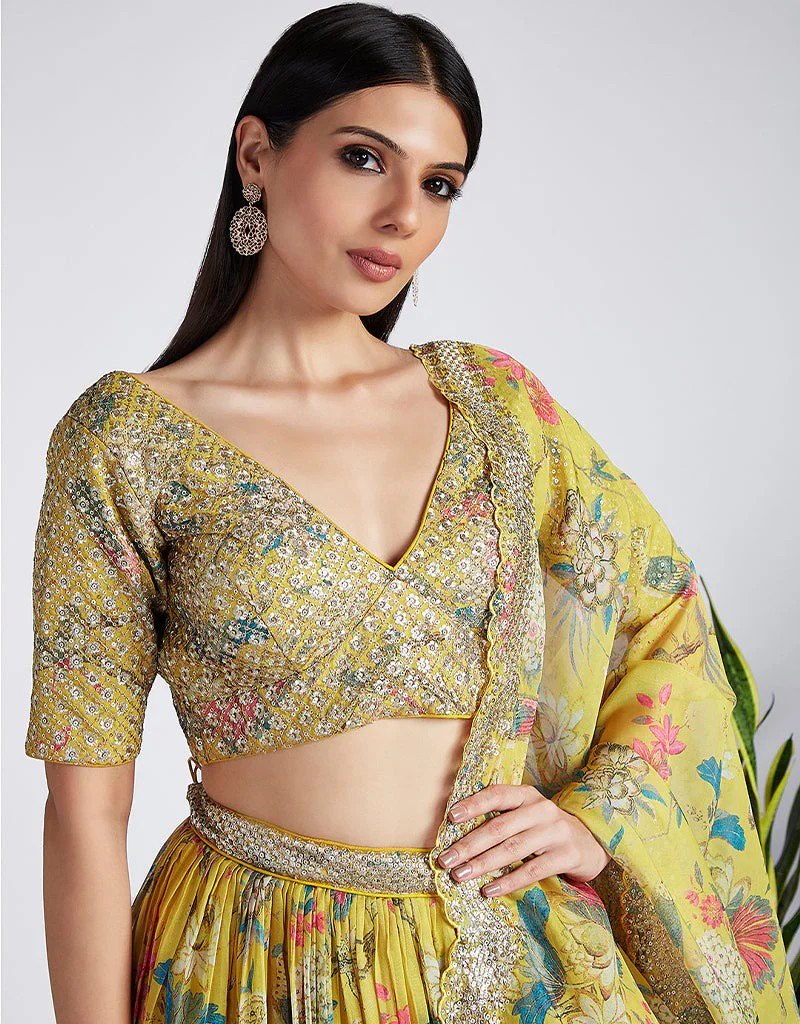 Beautiful Georgette floral print Croptop lehanga with sequin embellishments size XXL 44 ready to ship