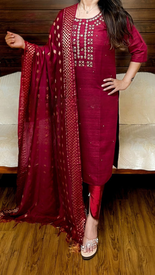 Heavy Embroidery Handwork Kurta along with Beautiful Banarasi weaved Dupatta