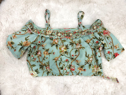 Chic and Trendy Elegant Ruffle saree Reqdy to wear for Partywear/wedding function.