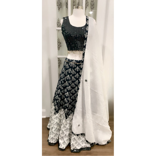 Worli art Chaniya Choli size 40 plus 4 in