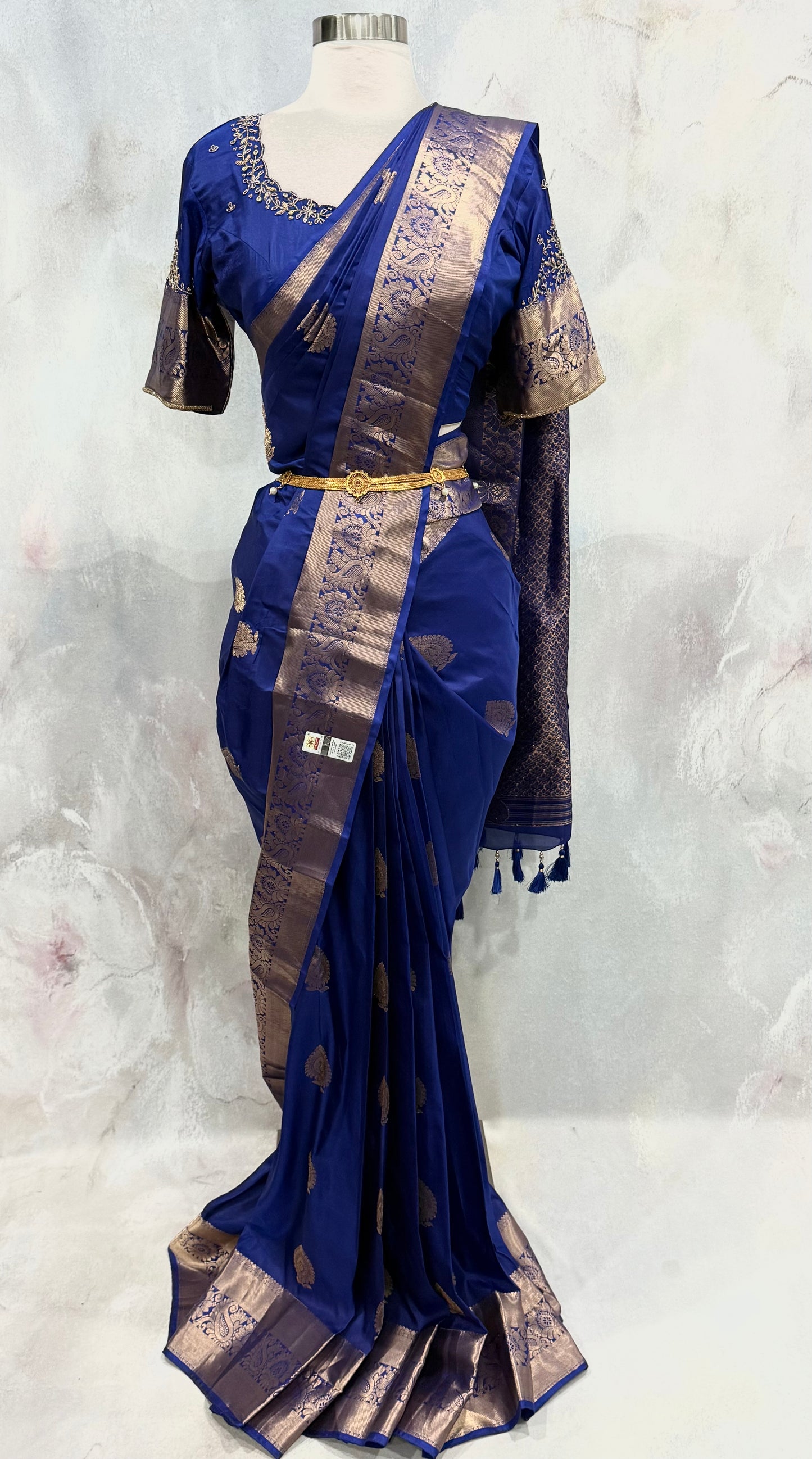 Drape yourself in timeless beauty with this stunning Royal Blue Kanjivaram Pattu Saree. Available size 40 to 45. We can alter size as needed.