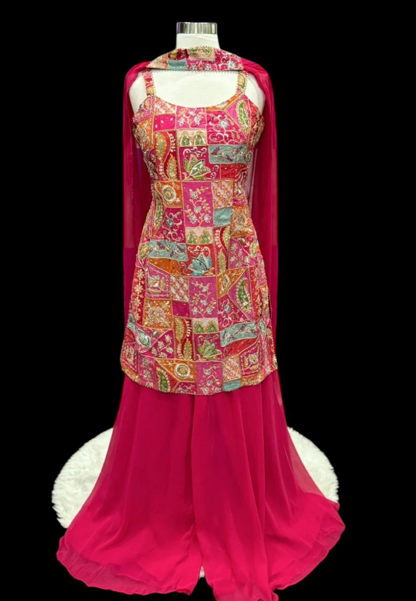 Beautiful 3 piece Palazzo suit set. Available in size 40 ( Large )