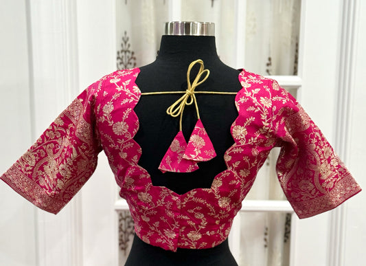 Beautiful Fuchsia pink Banarasi silk Lehenga perfect for festive occasions. Fits size 36 to 40