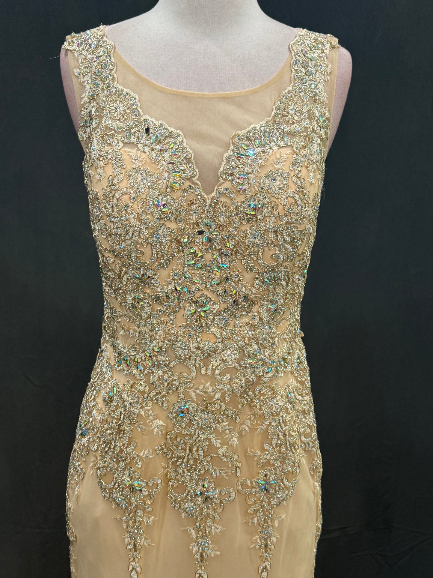 Beautiful Beaded and embroidery  Evening fish cut style gown with trail on the backside 32