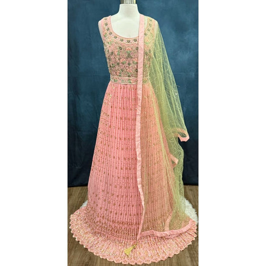 Lovely pink, a lot of sparkle. The perfect pick for sangeet soirées or reception glam. Available in size 42.