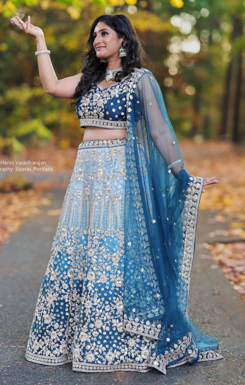 😍Bridal Lehanga 😍Wearing elegance like a crown and stunning portrayal of grace and sophistication. For Bridal Collections contact Siyaras Fashion House at 919-986-8387.