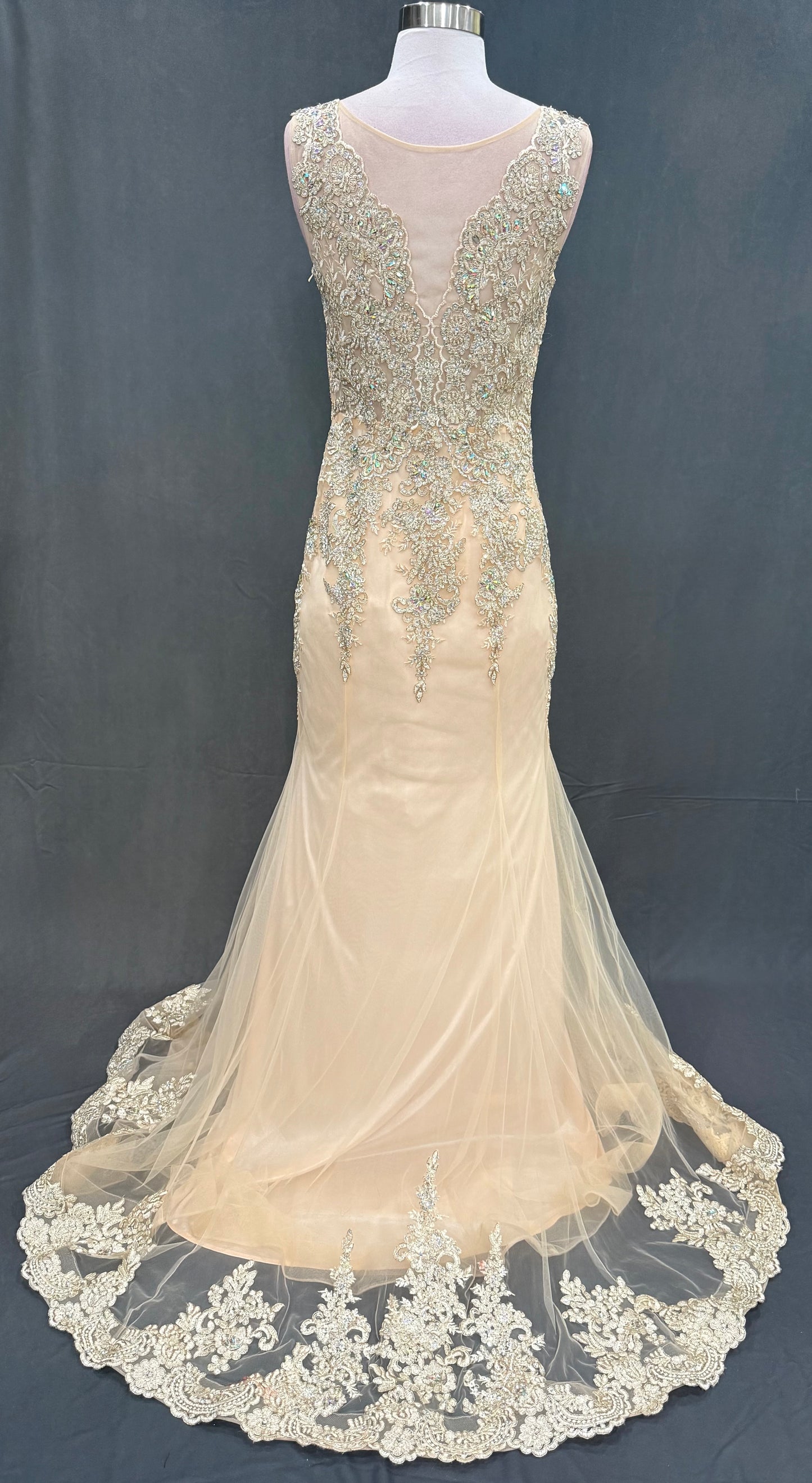 Beautiful Beaded and embroidery  Evening fish cut style gown with trail on the backside 32