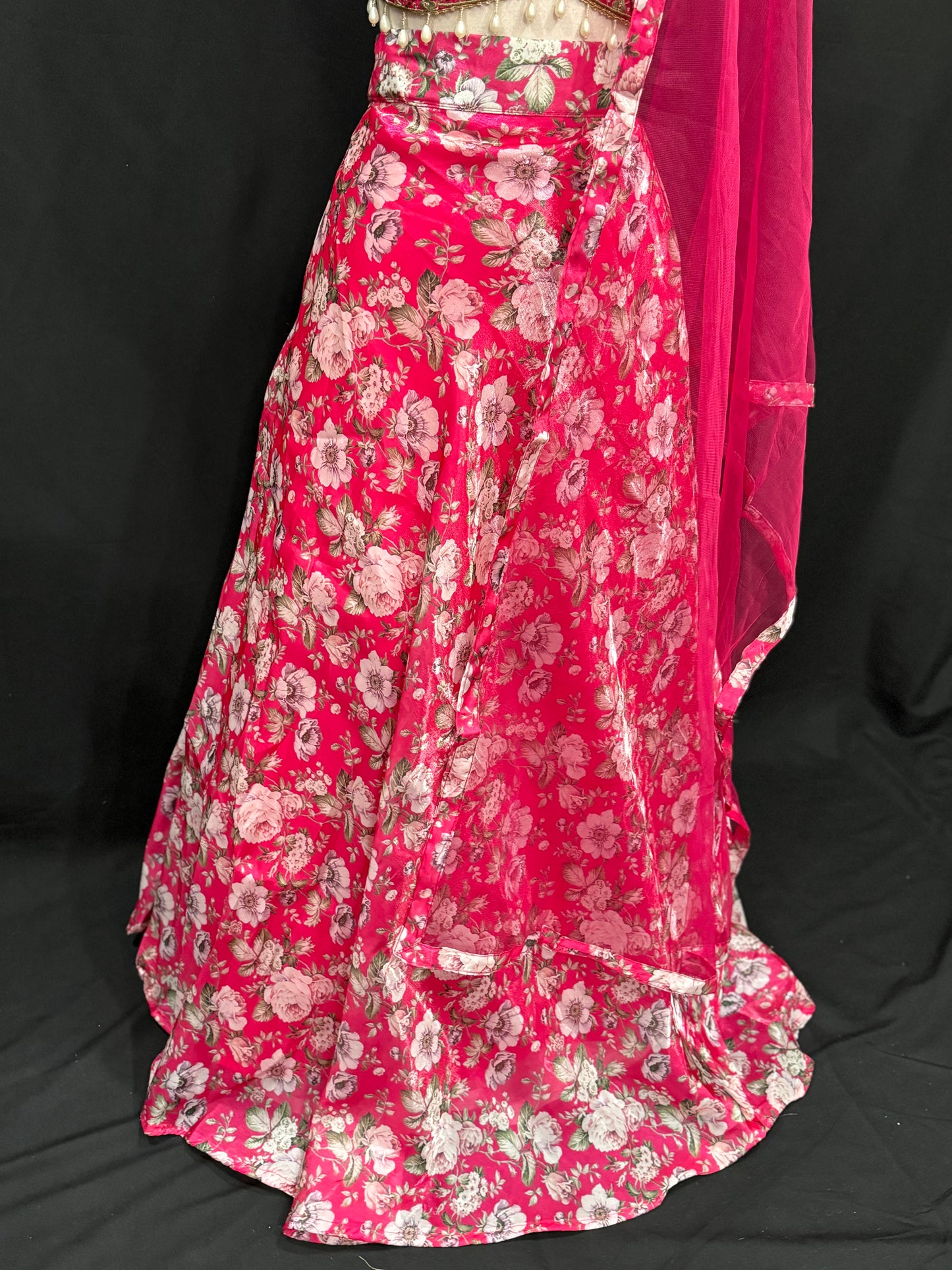 Beautiful  Floral Pink organza Lehanga embroidered mirror work blouse perfect for partywear. Available in size 40 fully stiched ready