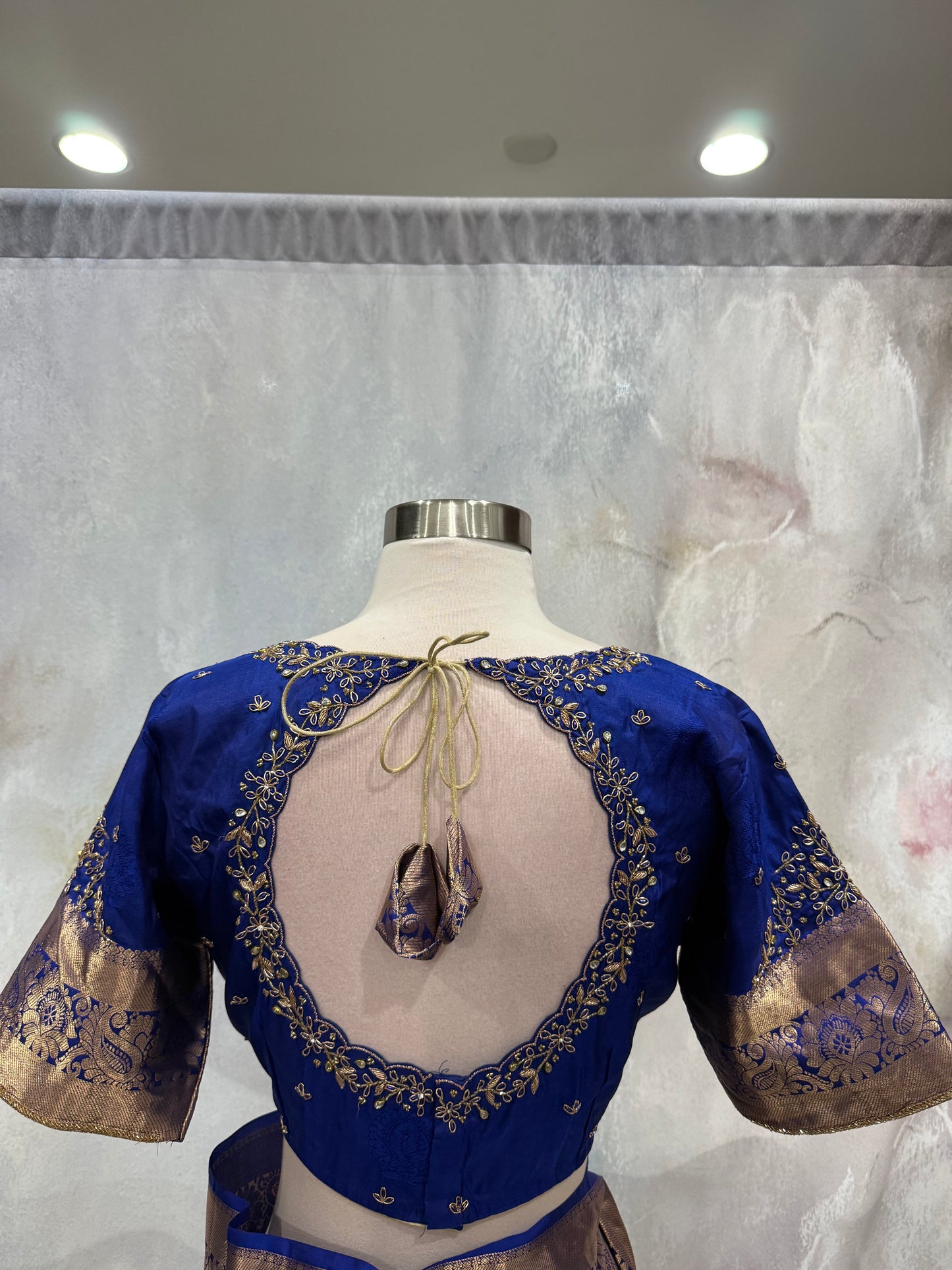Drape yourself in timeless beauty with this stunning Royal Blue Kanjivaram Pattu Saree. Available size 40 to 45. We can alter size as needed.