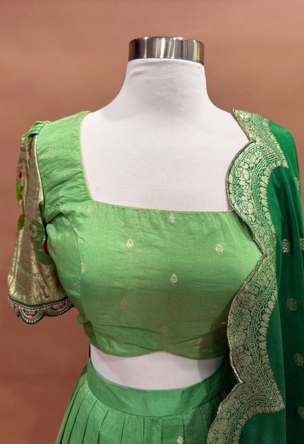 🌸 Celebrate Diwali in Elegance! 
Introducing our gorgeous Crepe Silk Lehanga Collection ❤️💚💛
👑 Beautiful traditional designs 💖 Premium crepe silk elegance ✨ Stunning embroidery & rich festive colors 📏 Sizes Available: 40–44 📐 Lehanga Length: 44