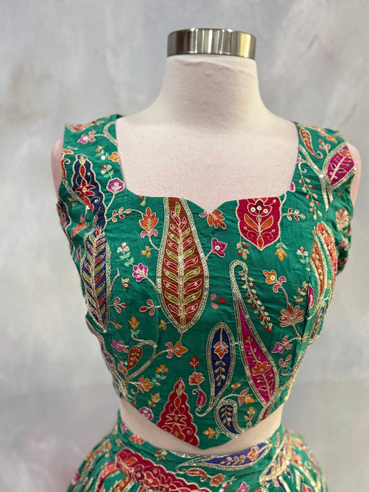 Beautiful Customized Position Print Designer Lehenga. Perfect for weddings. Available in chest size 40 to 46. Skirt waist 32 to 34.